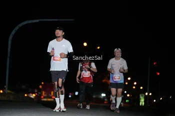 Runner Photo 4381337