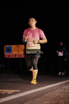 Runner Photo 4381348