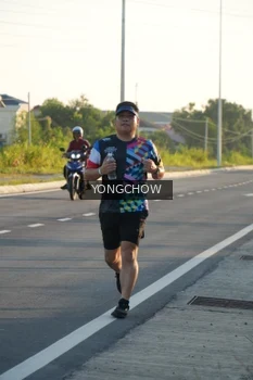 Runner Photo 4381398
