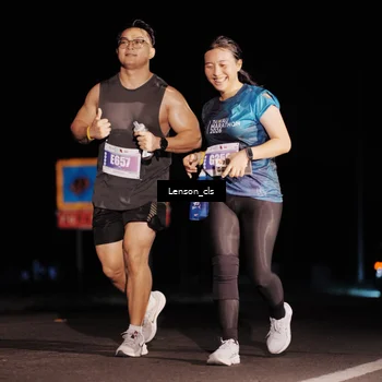 Runner Photo 4381400