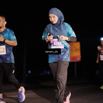 Runner Photo 4381423