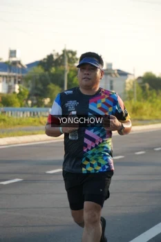 Runner Photo 4381436