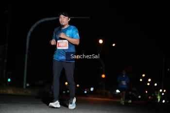 Runner Photo 4381445