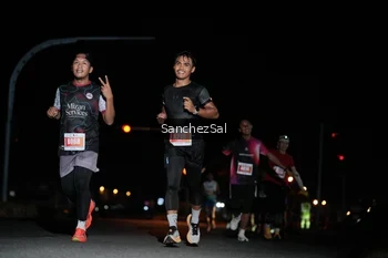 Runner Photo 4381522