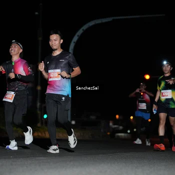 Runner Photo 4381573