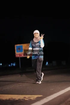 Runner Photo 4381577