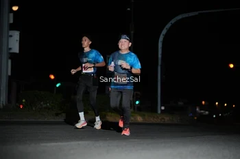 Runner Photo 4381616