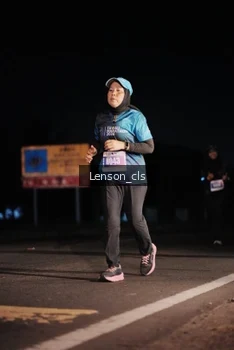 Runner Photo 4381625