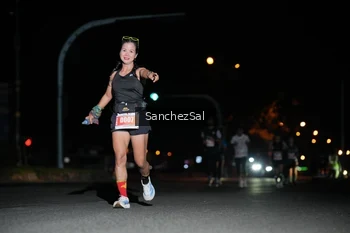 Runner Photo 4381659