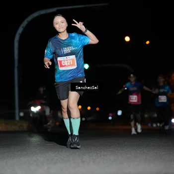 Runner Photo 4381722