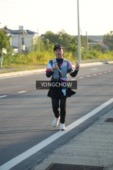Runner Photo 4381723