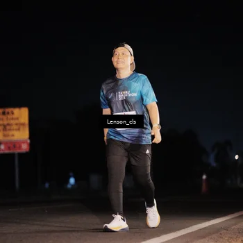 Runner Photo 4381728