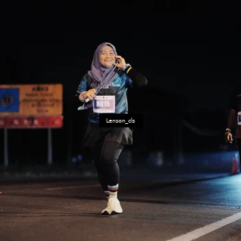 Runner Photo 4381750