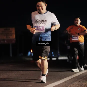 Runner Photo 4381771