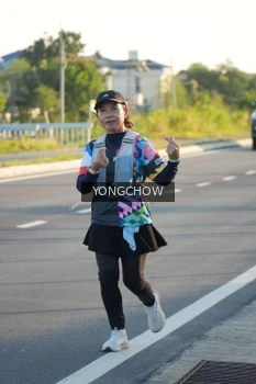 Runner Photo 4381774