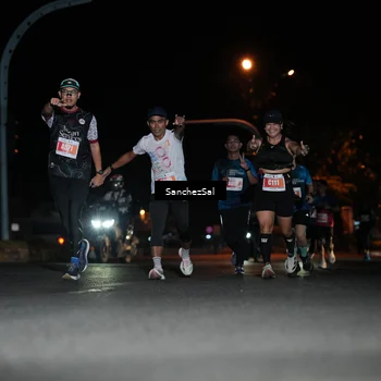 Runner Photo 4381799