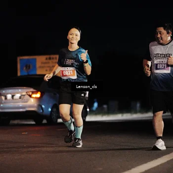 Runner Photo 4381800