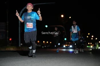Runner Photo 4381804