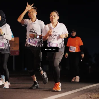Runner Photo 4381812