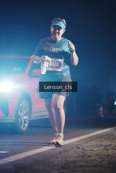 Runner Photo 4381828
