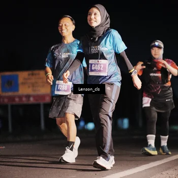 Runner Photo 4381845