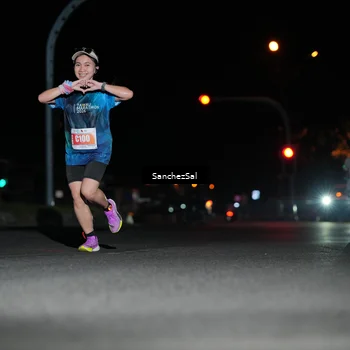 Runner Photo 4381865