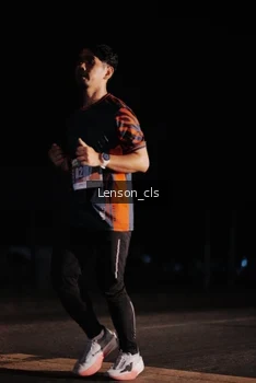 Runner Photo 4381910