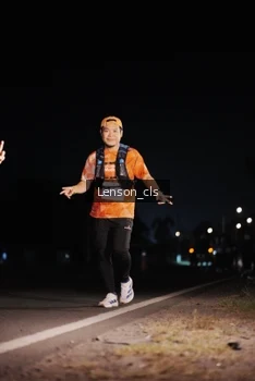Runner Photo 4381938