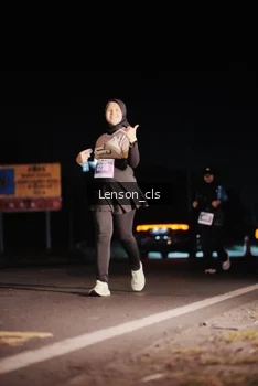 Runner Photo 4381997
