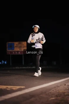 Runner Photo 4382016