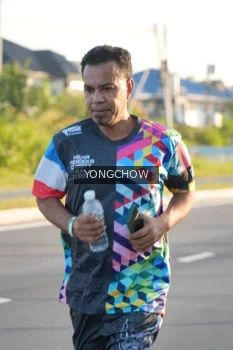 Runner Photo 4382021