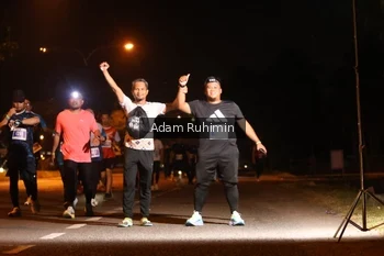 Runner Photo 4382043