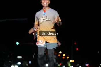 Runner Photo 4382049