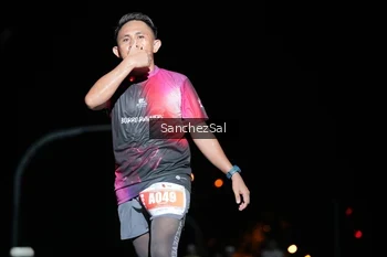 Runner Photo 4382053