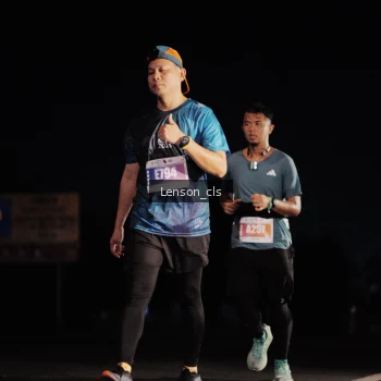 Runner Photo 4382062