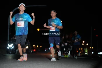 Runner Photo 4382093