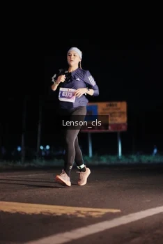 Runner Photo 4382103