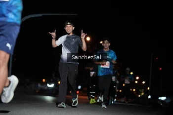 Runner Photo 4382104