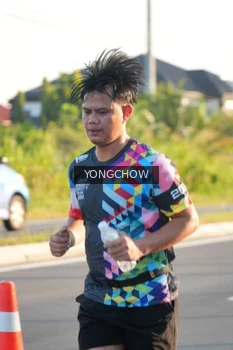 Runner Photo 4382107
