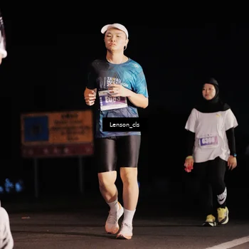 Runner Photo 4382110