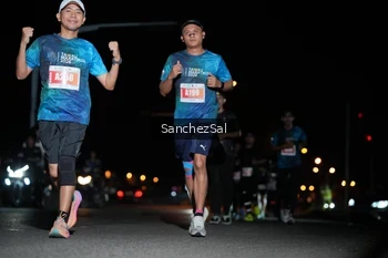Runner Photo 4382111