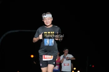 Runner Photo 4382117