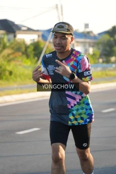 Runner Photo 4382135