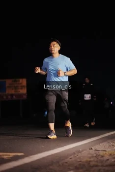 Runner Photo 4382143