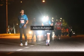 Runner Photo 4382149