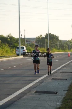 Runner Photo 4382158