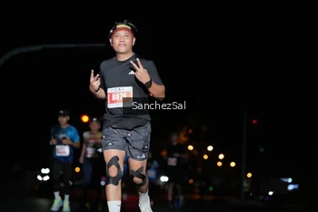 Runner Photo 4382185