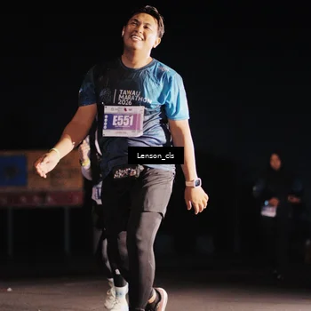 Runner Photo 4382187