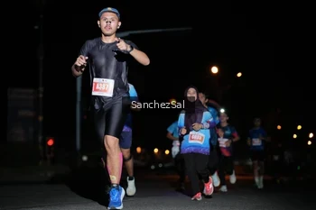 Runner Photo 4382210