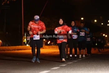Runner Photo 4382237